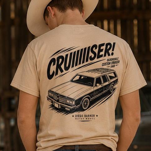 Tee-shirt Oldsmobile Custom Cruiser 1980 — CRUIIIISER!